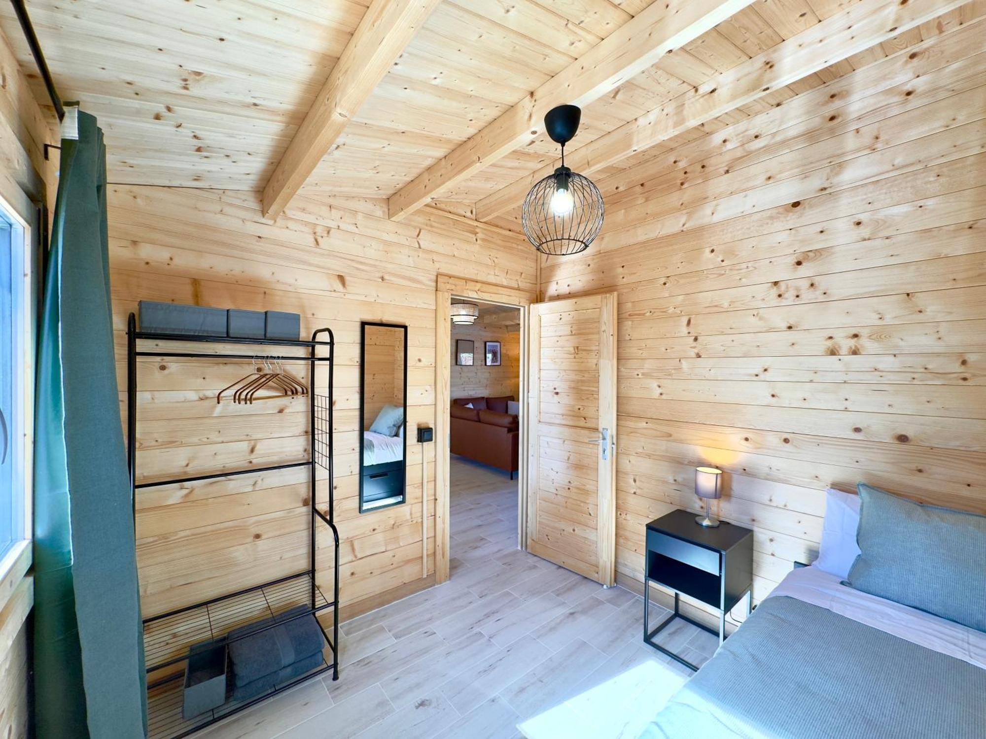 Casa De Madera La Parcela * Málaga