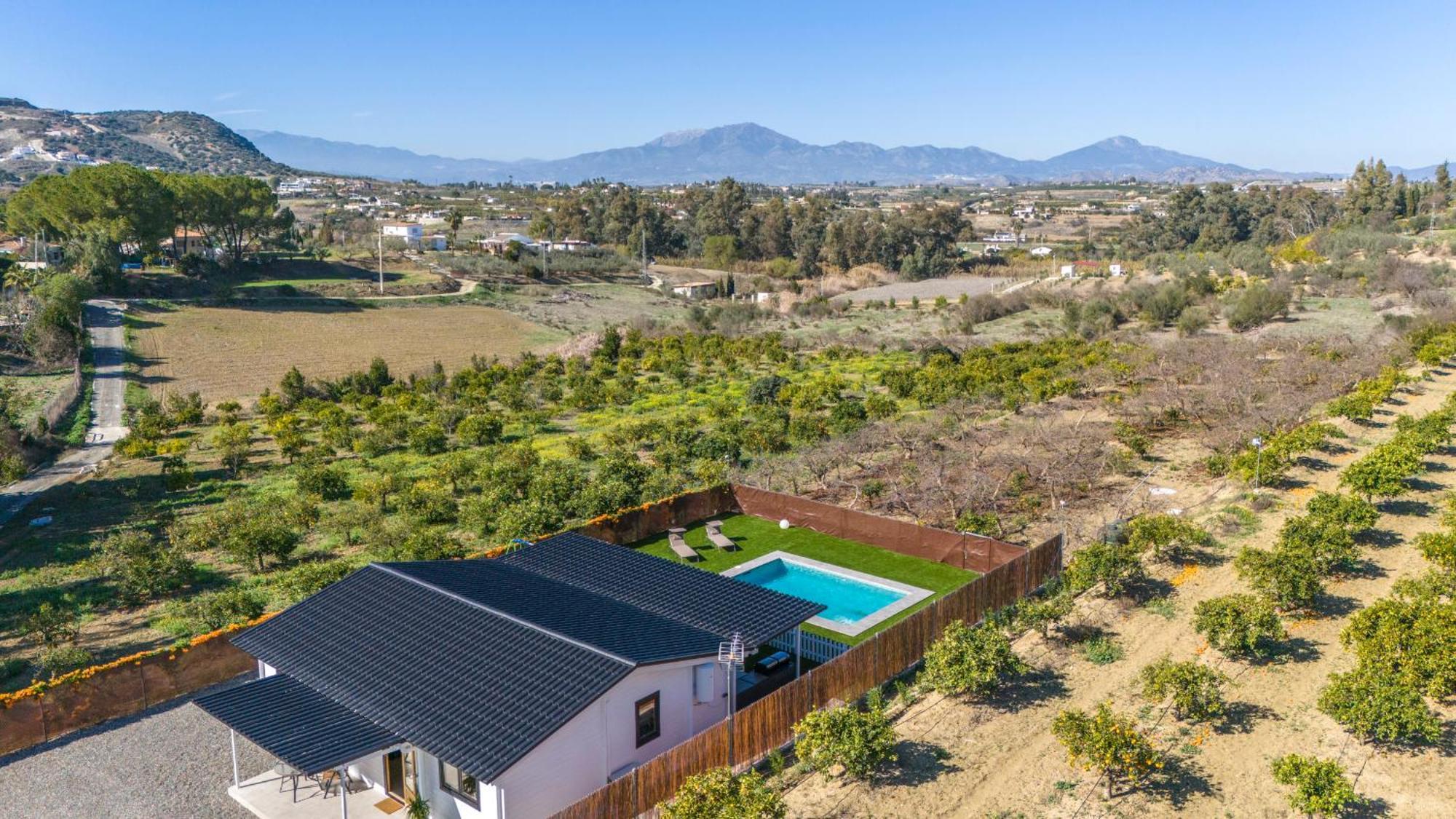 Сasa de vacaciones Casa De Madera La Parcela